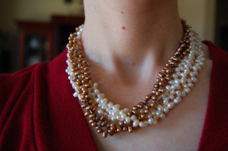 two tone bead necklace
